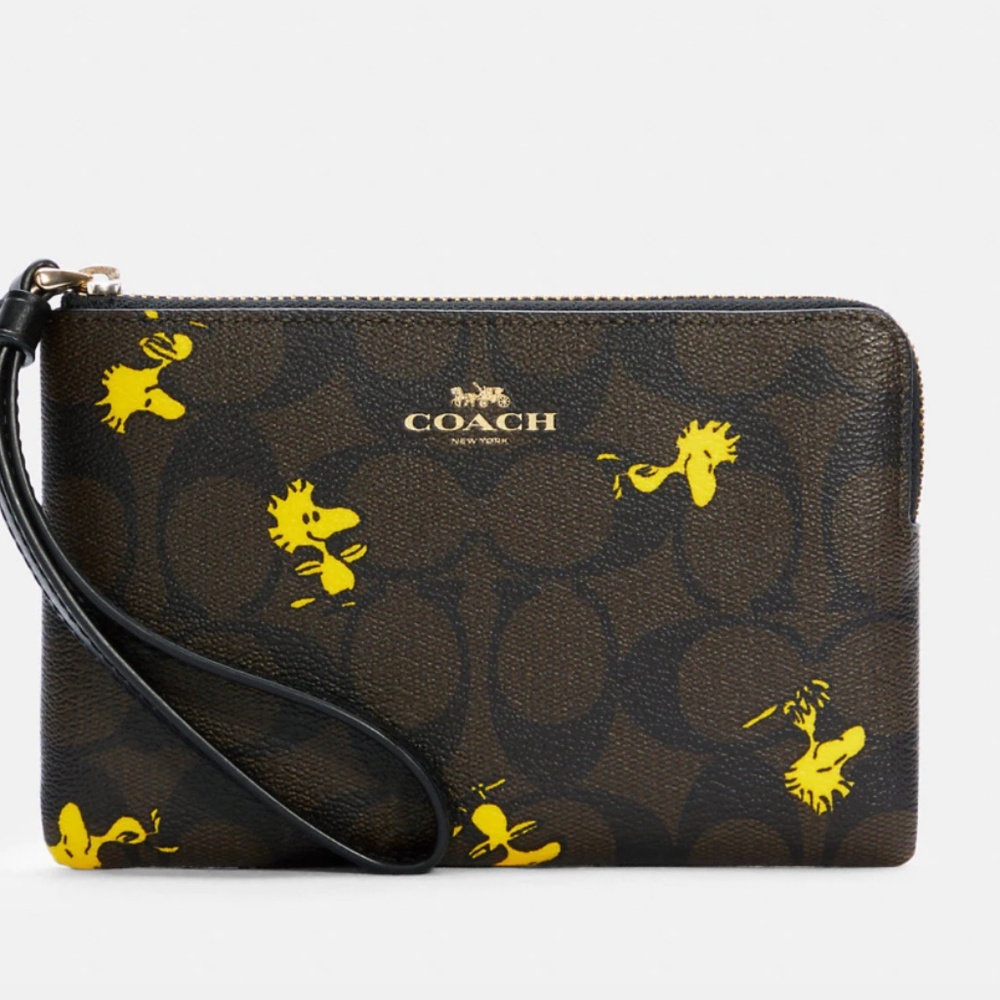 NWT Coach Wristlet